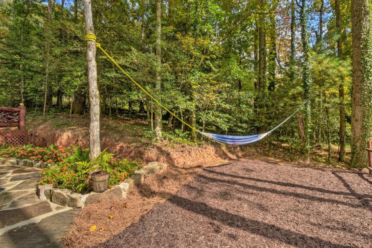 Vila Clayton Retreat With Spacious Deck And Mtn Views! Exteriér fotografie